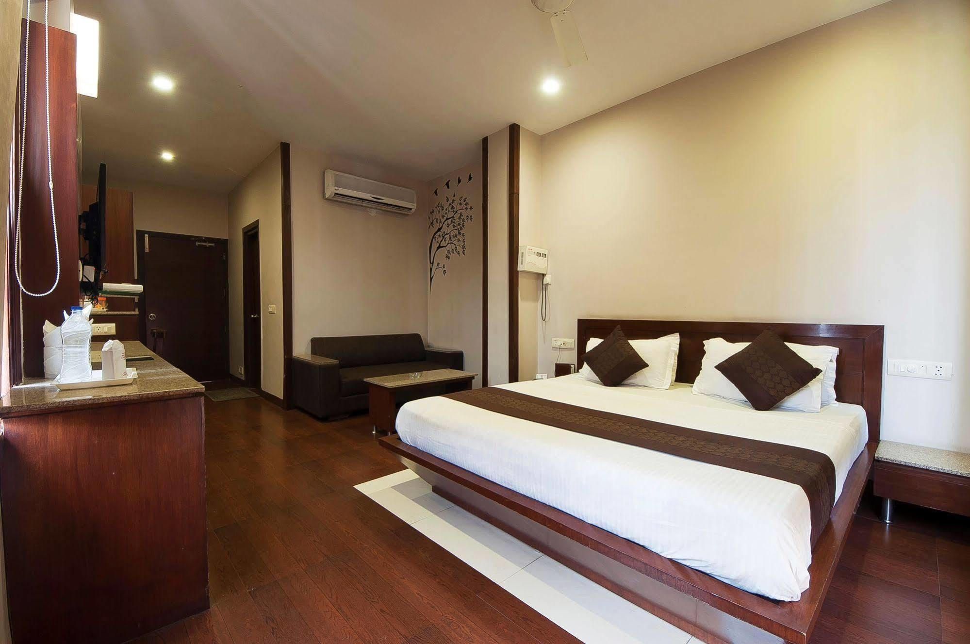 Fabhotel Basera Amritsar Exterior photo